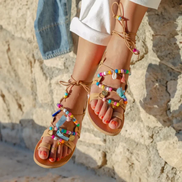 Sandales 100% cuir pour Femme Margarita Néon, ornées de perles fuchsia, jaune et turquoise - Photyne