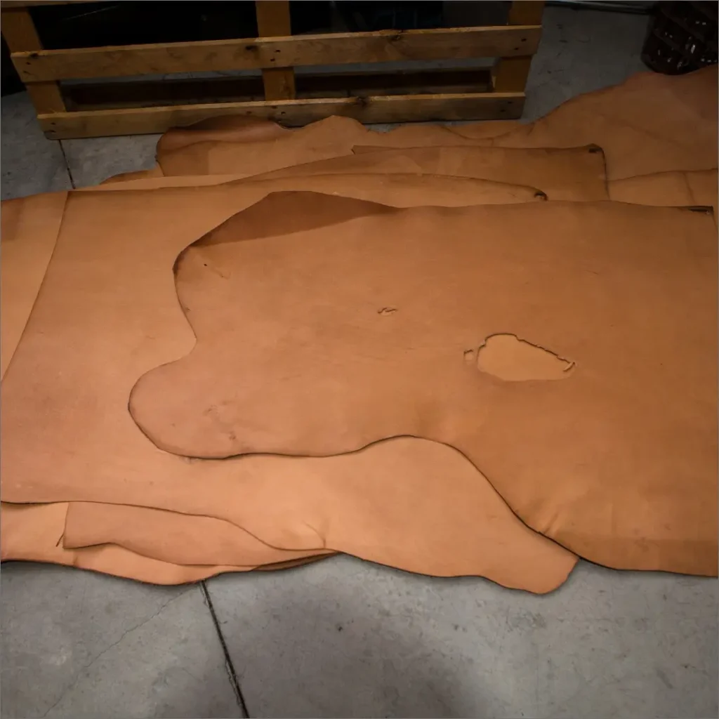 Cuir de vachette pour sandales en cuir Photyne