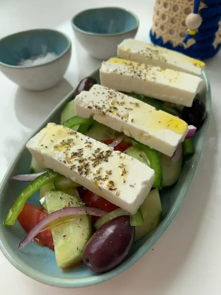 Salade grecque concombre feta tomate et olives de kalamata - Blog de Photyne