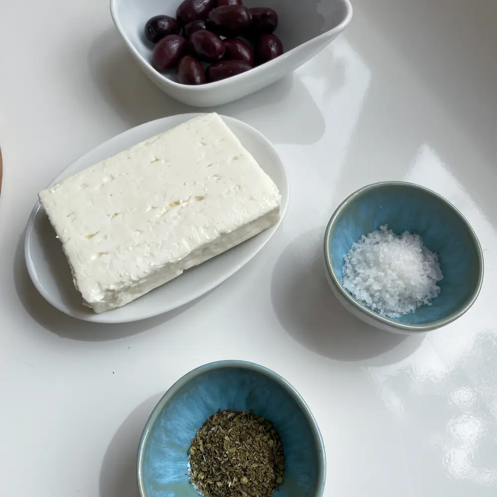 Les differents ingrédients de la salade grecque - Photyne