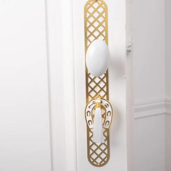 Objet Porte-bonheur Ippéa, amulette en forme de fer à cheval émaillé, idéal pour décorer la maison - la déco de Photyne