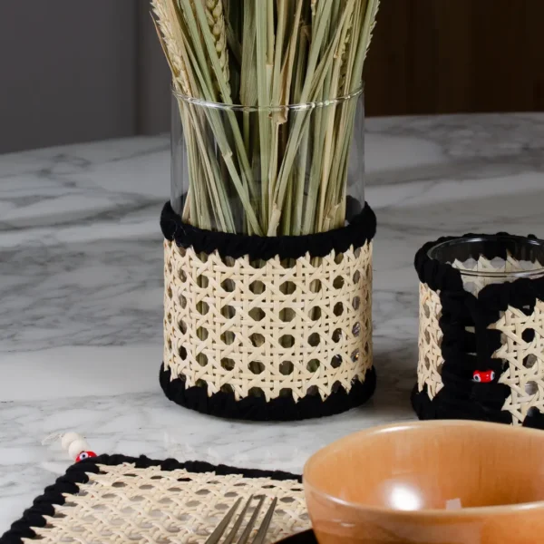 vase en rotin et coton Anthis par Photyne , un objet déco original