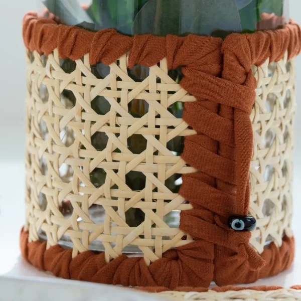 Détail vase - Cannage et coton Terracotta - Photyne