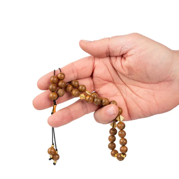 Komboloï grec en perles de bois de wengé et billes dorées - savoir faire artisanal français - Photyne