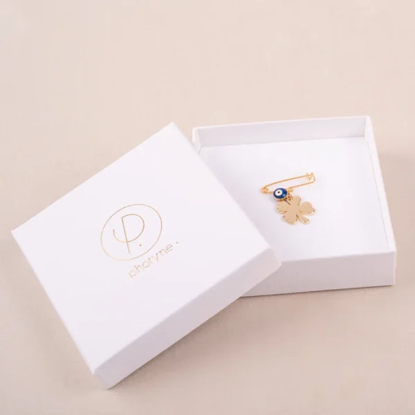 Broche porte bonheur pour bébé - bijou de la tradition grecque - Photyne