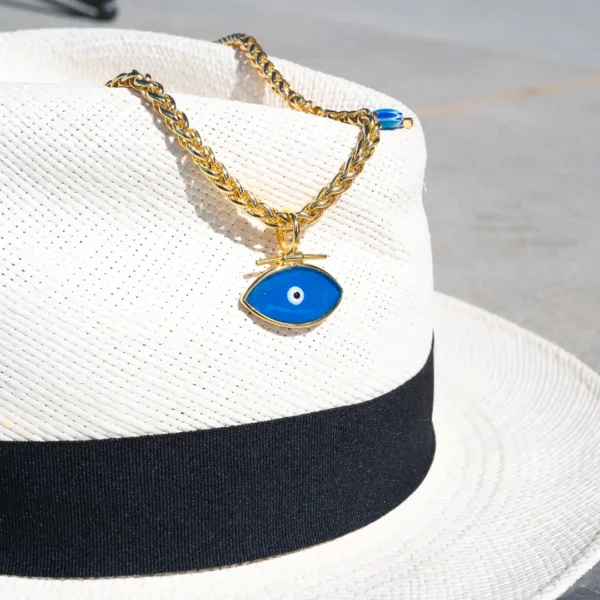 Collier Mati, talisman protecteur et son oeil bleu porte bonheur - un bijou Photyne