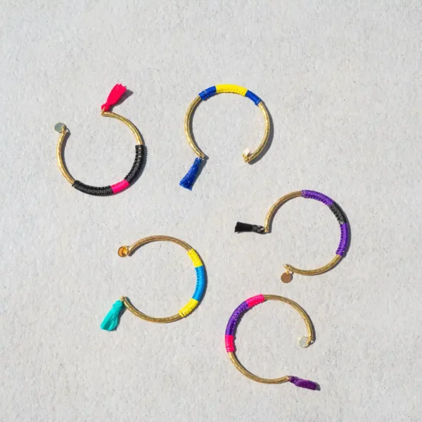 5 joncs modèle Anna, 5 versions colorées disponibles - le choix Photyne