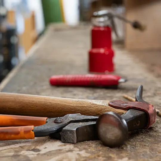 Fabrication des sandales grecques - images d'atelier 3 - illustration du blog Photyne