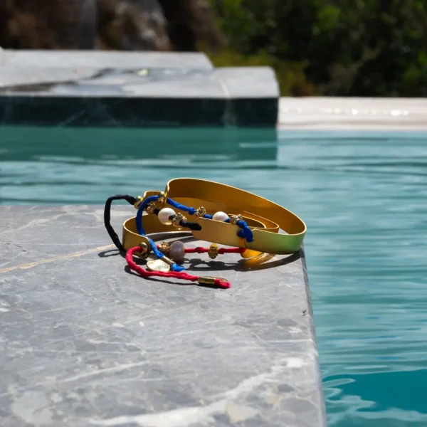 Bracelets manchettes or mat et cordon de soie - modèle Rita - Photyne