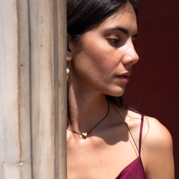 Collier Eros-coeur doré- ras du cou ou sautoir- savoir faire artisanal Photyne