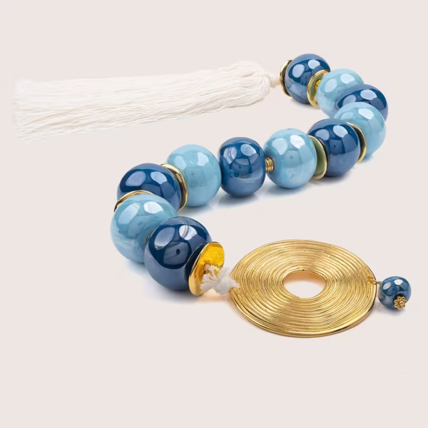 Komboloï de table Hellas- superbe objet de décoration - perles de céramique grecques bleues et décors dorés - une création Photyne