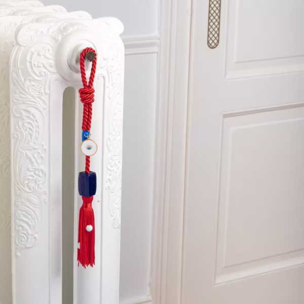 Porte-bonheur traditionnel grec, perle en verre bleu et breloque œil protecteur, idéal objet déco porte bonheur, création unique Photyne