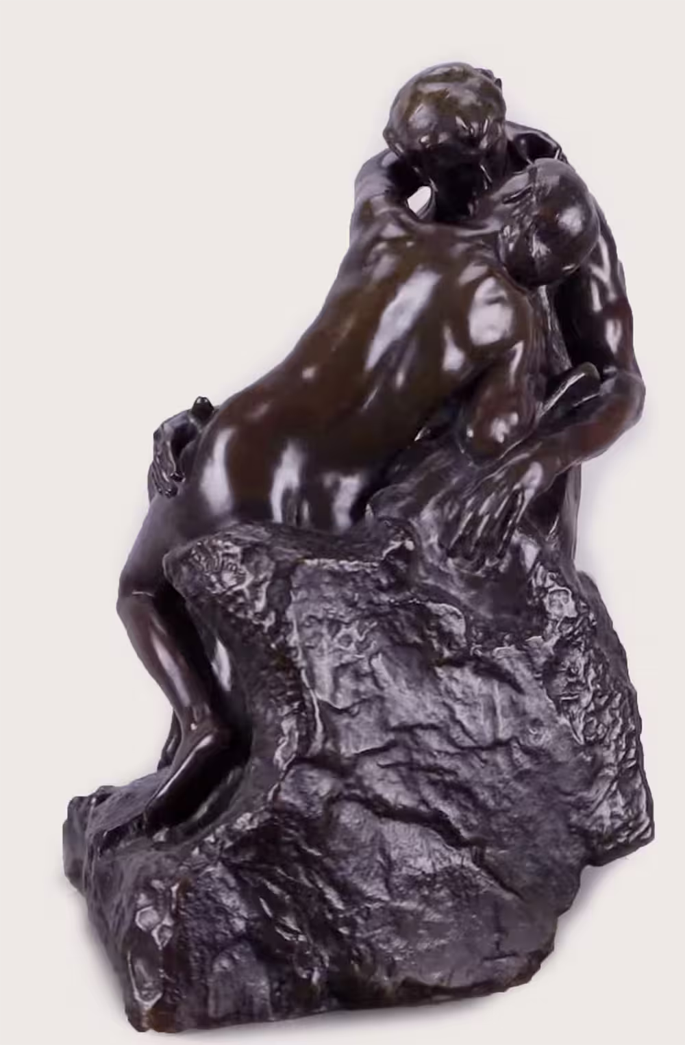Rodin-le baiser-une scuplture célébrant l'amour