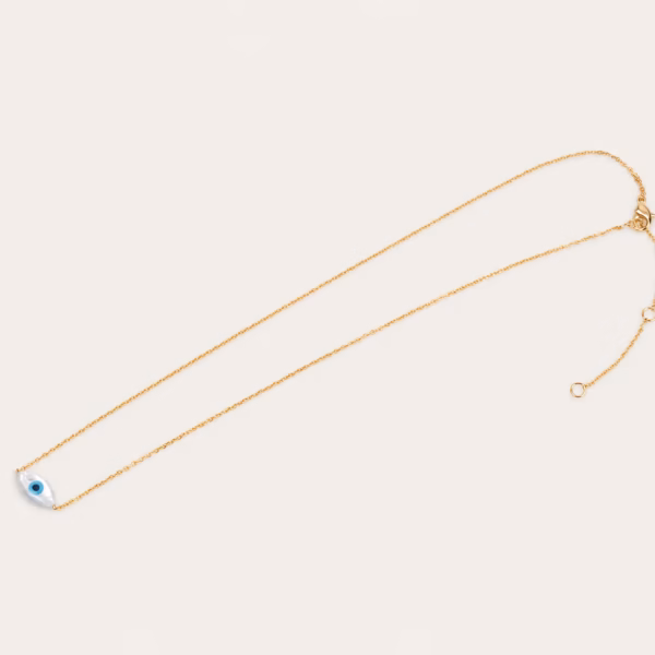 collier chaine fine pendentif oeil bleu- Modèle Orasi un bijou Photyne