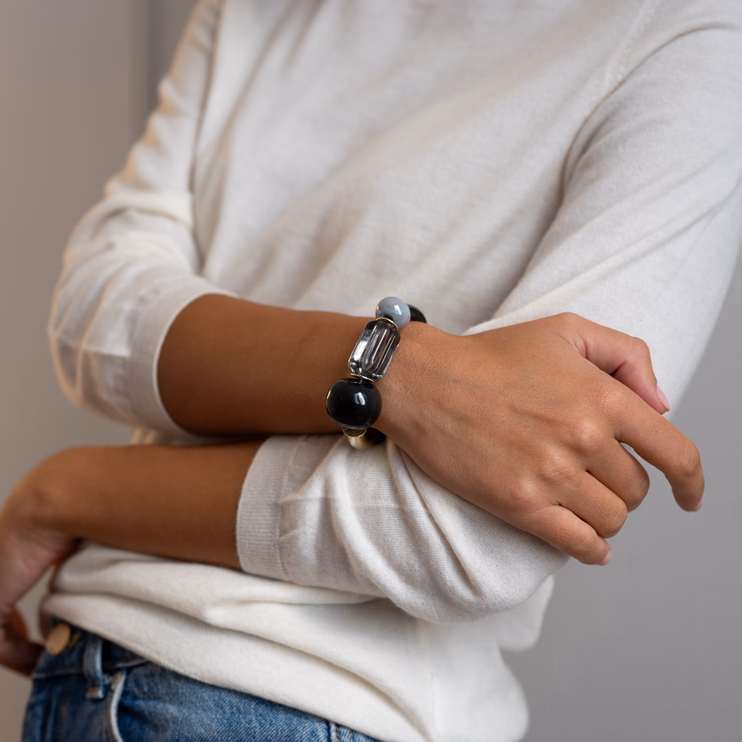 Bracelet Harmonia noir et gris avec perles en céramique grecque