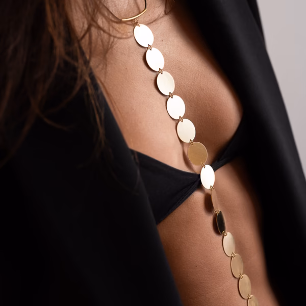 Sautoir Kyria avec médailles – Image 3